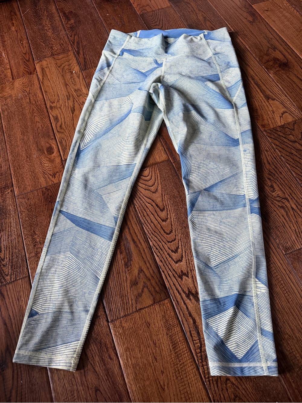 UNDER ARMOR Heatgear Fitted Leggings Size LG/G/G